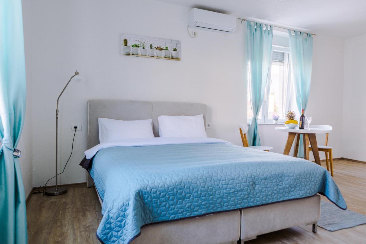 Apartmani Moon Требине Екстериор снимка